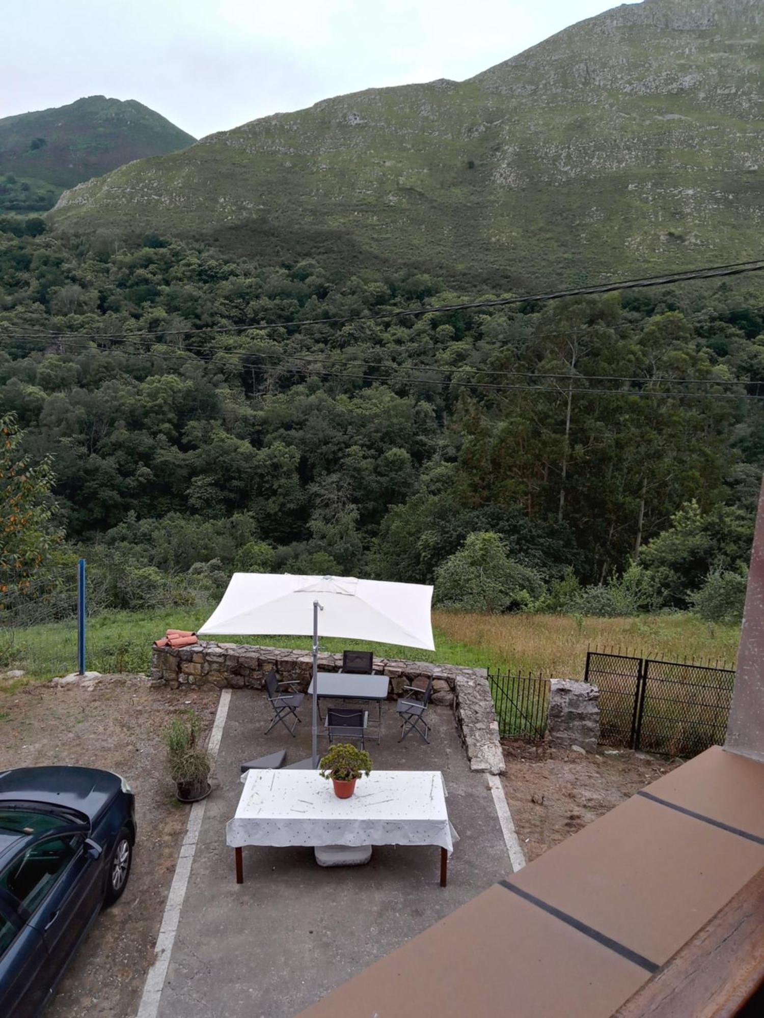 Llanes-Llumedian Villa Buitenkant foto